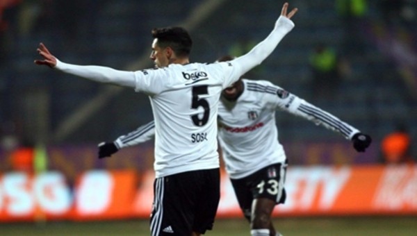 Jose Sosa, Osmanlıspor maçına damga vurdu