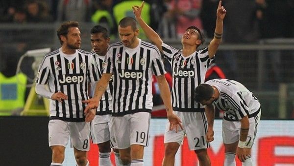 Juventus zirve tırmanışını sürdürüyor