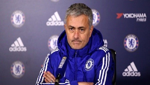 Mourinho'nun kariyerine tarihi yenilgi