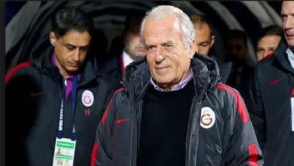 Mustafa Denizli 23 yıl sonra Galatasaray'ın başında iç sahada