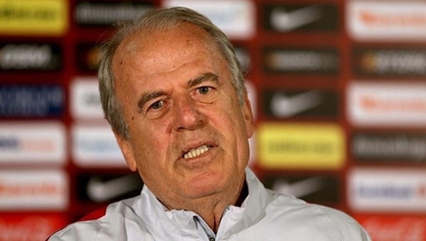 Mustafa Denizli'den ilk 11'de sürpriz tercih