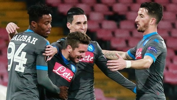 Napoli Avrupa Ligi rekorunu kırdı!