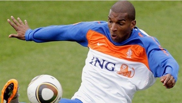 Ryan Babel'den Galatasaraylıları heyecanlandıran paylaşım