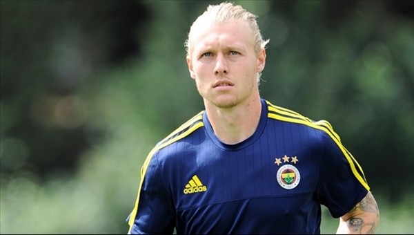 Simon Kjaer Manchester United'ın listesinde