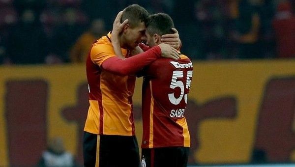 Sneijder'den sonra Sabri Sarıoğlu!