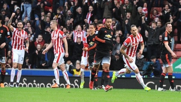 Stoke City v Manchester United maçında neler yaşandı?