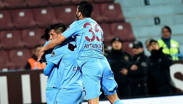 Trabzonspor, Antalyaspor karşısında farklı kazandı