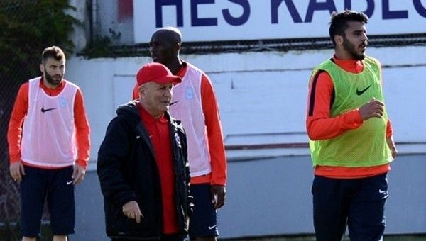 Trabzonspor çalışmalarını sürdürüyor