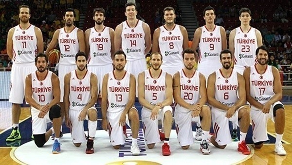 12 Dev Adam'a FIBA'dan müjde