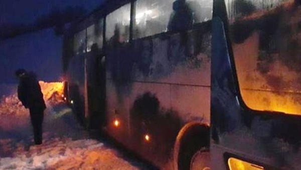 1461 Trabzon otobüsü mahsur kaldı