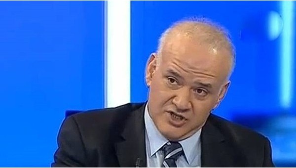 Ahmet Çakar'dan Aziz Yıldırım'a sert eleştiri