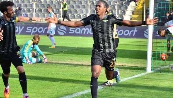 Akhisar'dan Rodallega için FLAŞ açıklama