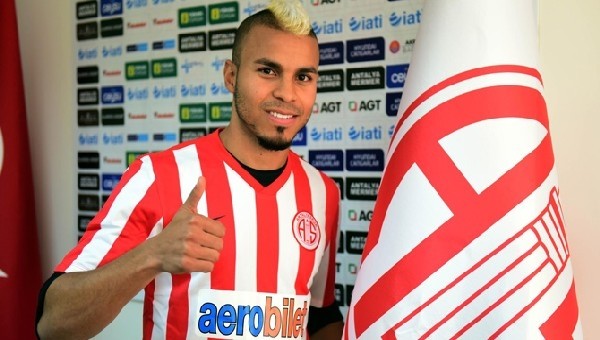 Antalyaspor, Danilo Campos'u aldı