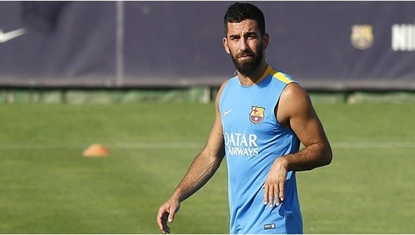 Arda Turan, Barcelona antrenmanında ağları sarstı