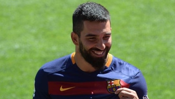 Luis Enrique'den FLAŞ Arda Turan açıklaması!