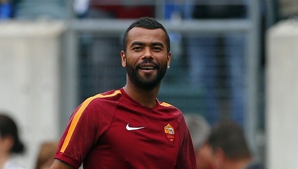 Ashley Cole, Roma'dan ayrıldı