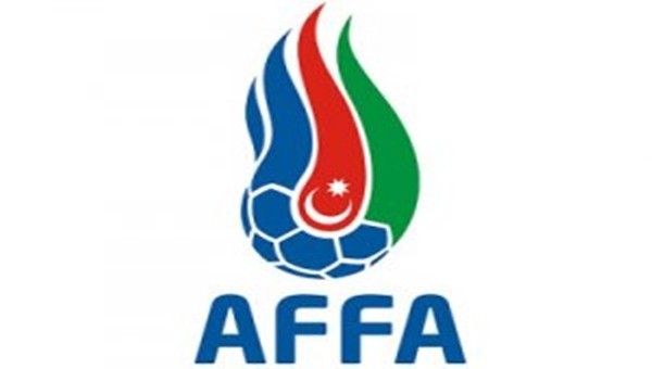 Azerbaycan'da borçlu kulüplere transfer yasağı