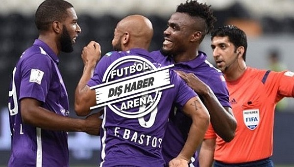 Ryan Babel ve Emmanuel Emenike Fenerbahçe'ye mi?