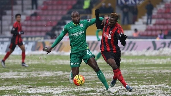 Bursaspor müthiş maçta Gaziantepspor'u devirdi