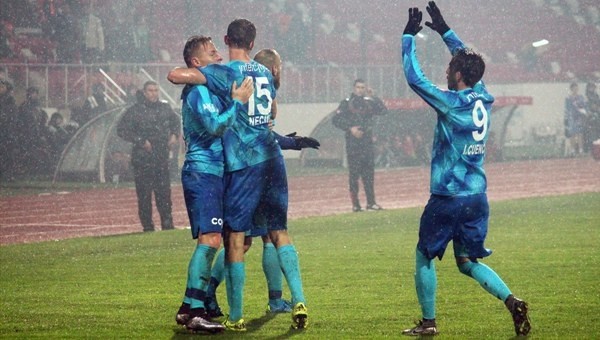 Bursaspor yabancılarıyla güldü