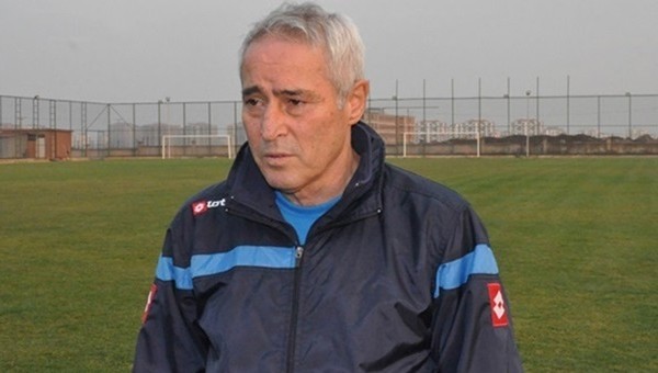 Elazığspor, Coşkun Demirbakan ile anlaştı