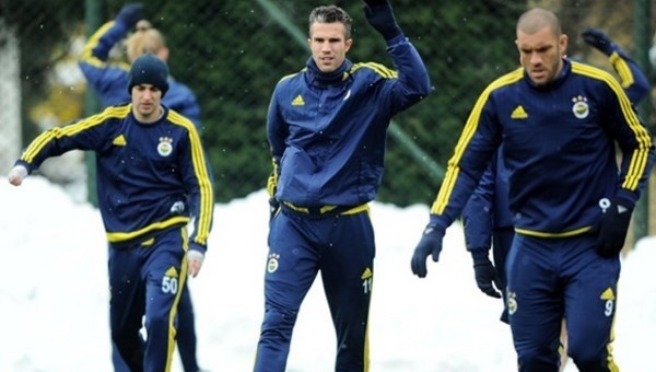 Fenerbahçe'de hedef 3 puan