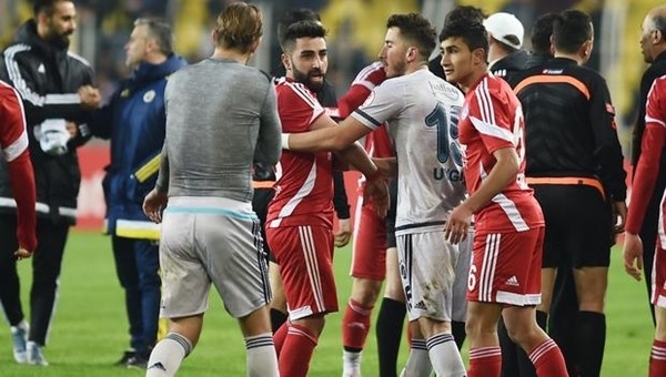 Futbolun Azim'li insanı Emre Azim kimdir?