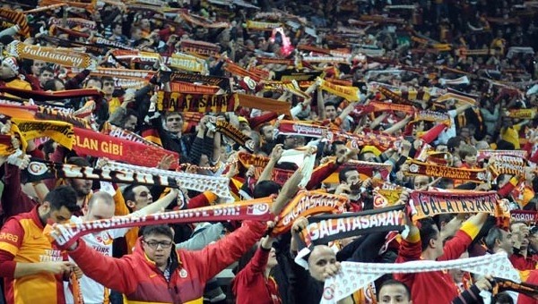 Galatasaray - Gaziantepspor maçını kaç kişi izledi?