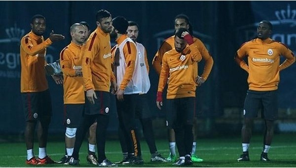 Galatasaray idmanında gerginlik yaşandı