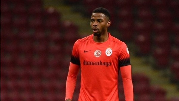 Galatasaray'ın yeni transferi Ryan Donk'dan erken siftah