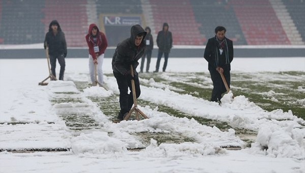 Gaziantepspor - Bursaspor maçı erteleniyor mu?