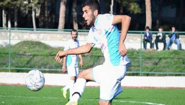 Genç futbolcu trafik kazasında hayatını kaybetti