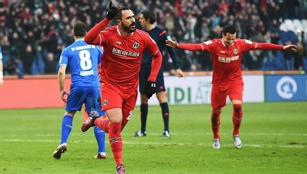 Hugo Almeida, Bundesliga'ya golle başladı