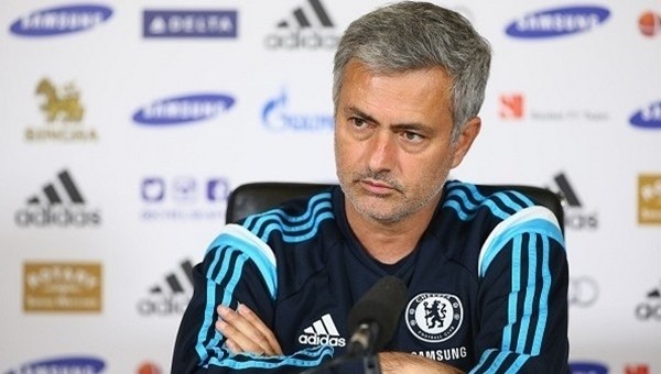 İngilizler, Mourinho'nun yeni takımını açıkladı
