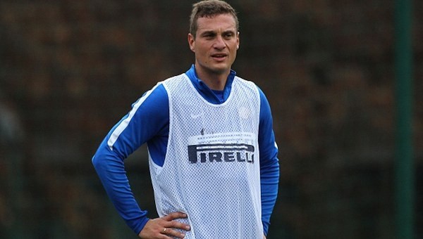 İnter, Nemanja Vidic ile yollarını ayırdı