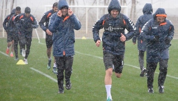 Konyaspor'un Belek kampı başladı