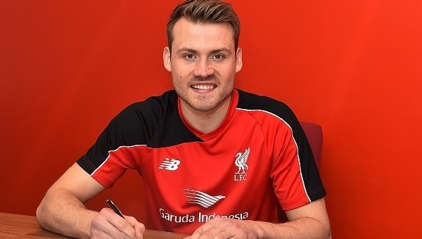 Liverpool, Simon Mignolet ile nikah tazeledi