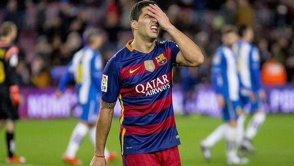 Luis Suarez, 2 maç ceza aldı