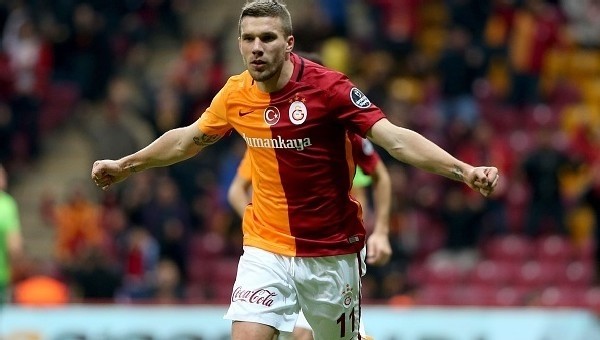 Lukas Podolski hayalindeki takımı açıklandı