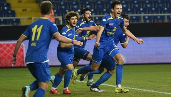 Mersin İdmanyurdu 1-2 Bucaspor