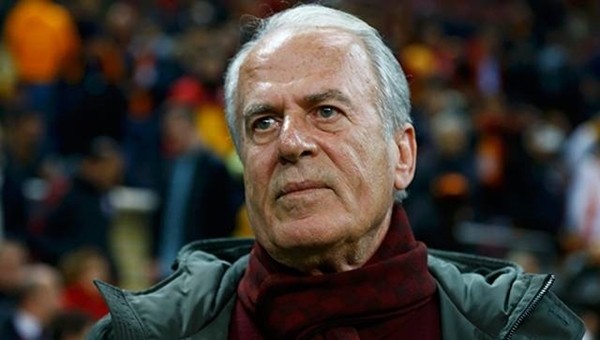 Mustafa Denizli transferde neye sinirlendi?