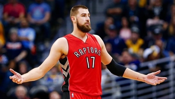 NBA'de oynayan Valanciunas askere çağrıldı