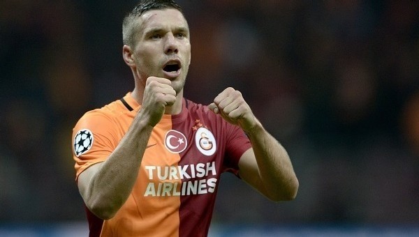 Podolski'den sakatlık açıklaması