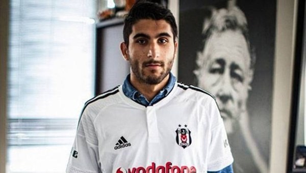 Rayo Vallecano, Aras Özbiliz'i böyle duyurdu