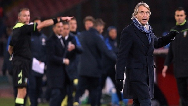 Roberto Mancini çılgına döndü! 'Gay dedi'