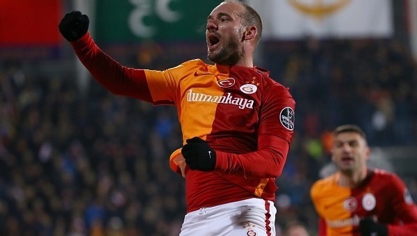 Sneijder'in menajeri İstanbul'a geldi