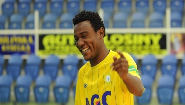 Sparta Prag'tan Gaziantep Büyükşehir Belediyespor'a transfer!  Francis Litsingi kimdir?