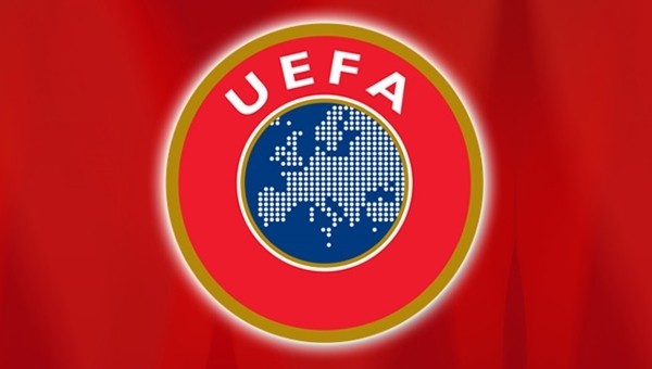 UEFA 2015 yılının en iyi kadrosunda kimler var?