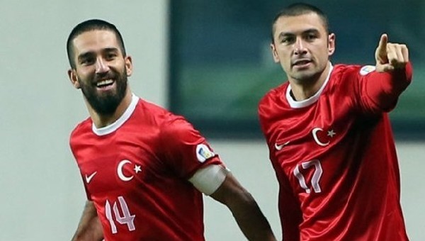 Arda Turan'dan Burak Yılmaz paylaşımı