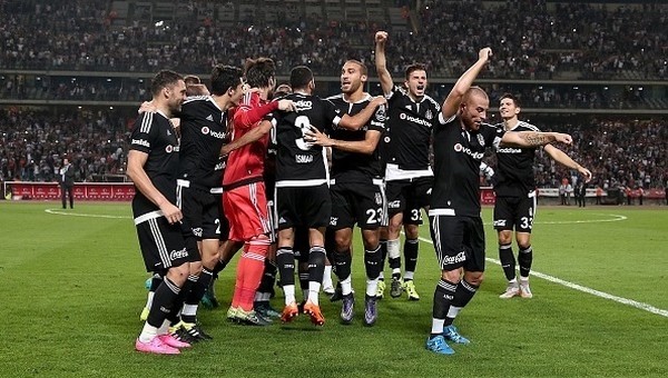 Beşiktaş yönetiminden derbi öncesi FLAŞ hamle - Süper Lig Haberleri